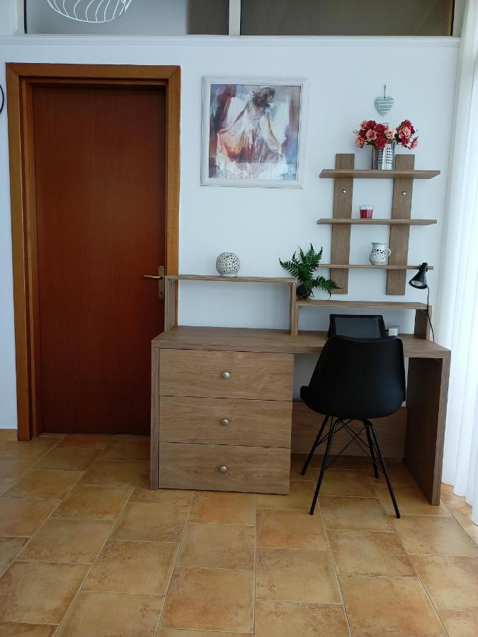 Apartman Dagmar Dıraç Dış mekan fotoğraf