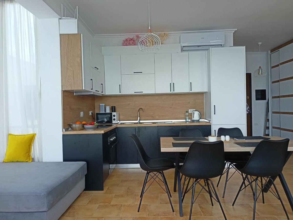 Apartman Dagmar Dıraç Dış mekan fotoğraf